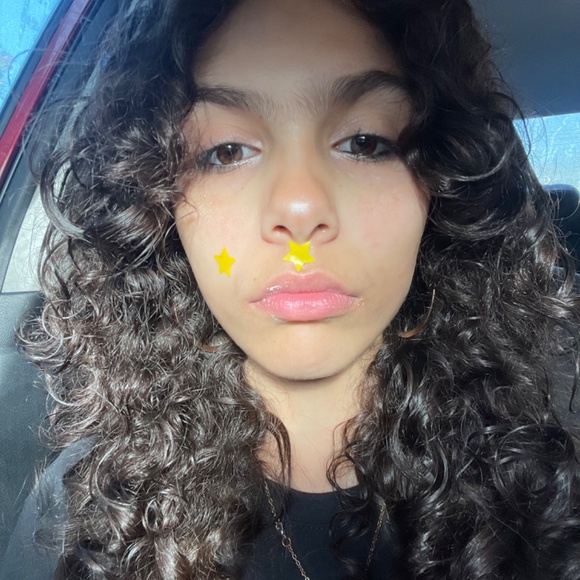 Meet your Posher - Picture 9 of 9